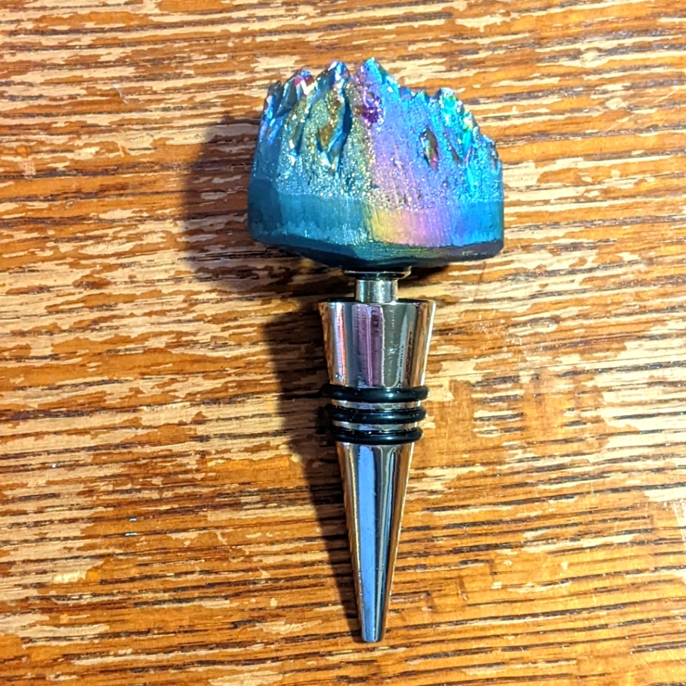 Druzy Quartz Gemstone Wine Bottle Stopper